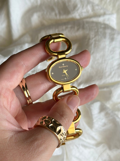 Striking vintage watch from Peers Hardy with black dial