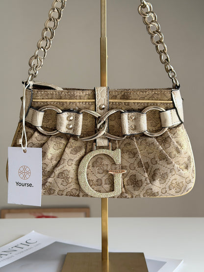 Chic vintage Guess bag from 00s