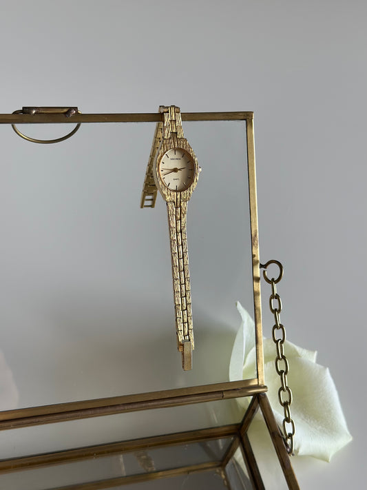 Amazing vintage Sekonda watch with timeless design (late 80s)