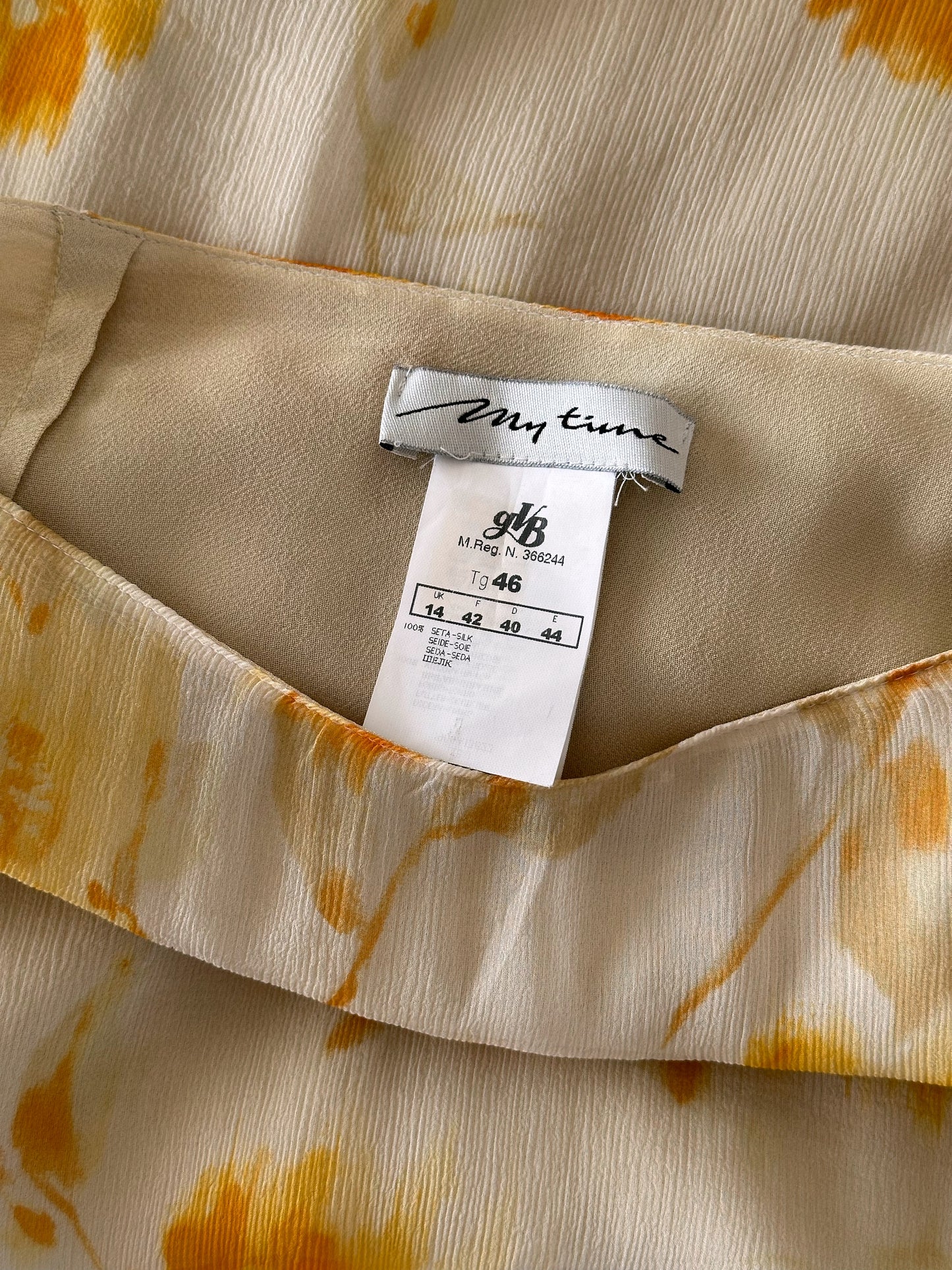Stunning vintage asymmetrical 100% silk skirt