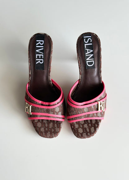 Striking River Island mules