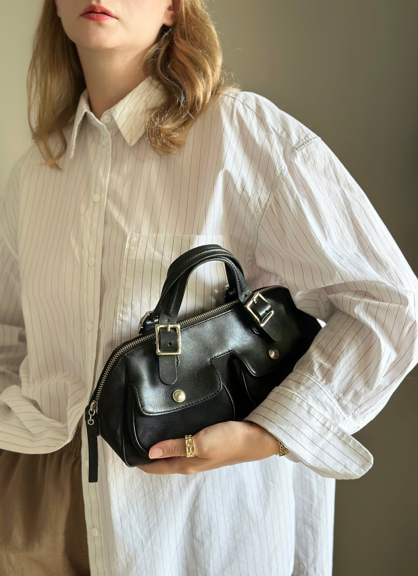 Lovely vintage DKNY satchel black bag