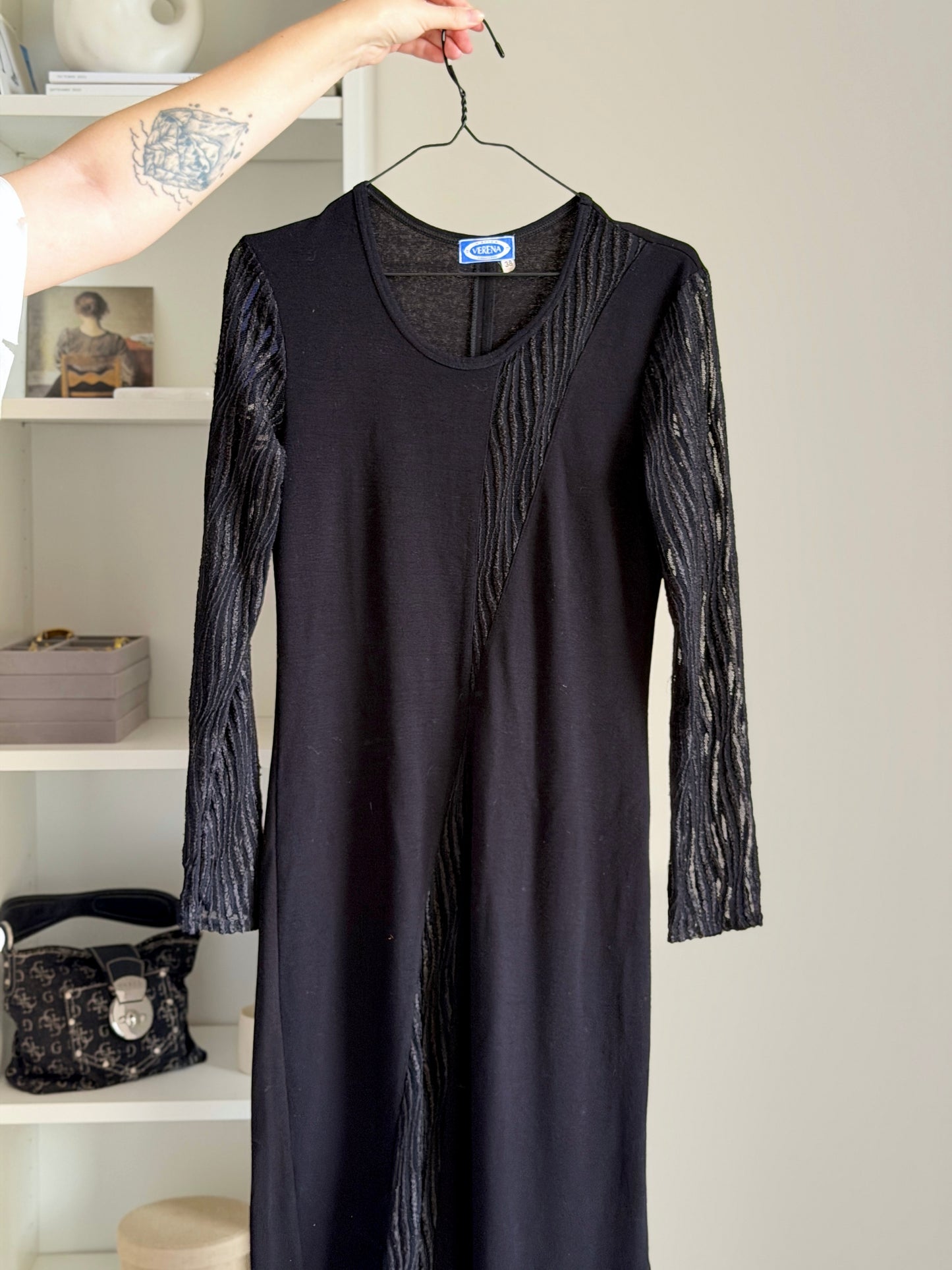 Elegant vintage midi dress with delicate lace detailing