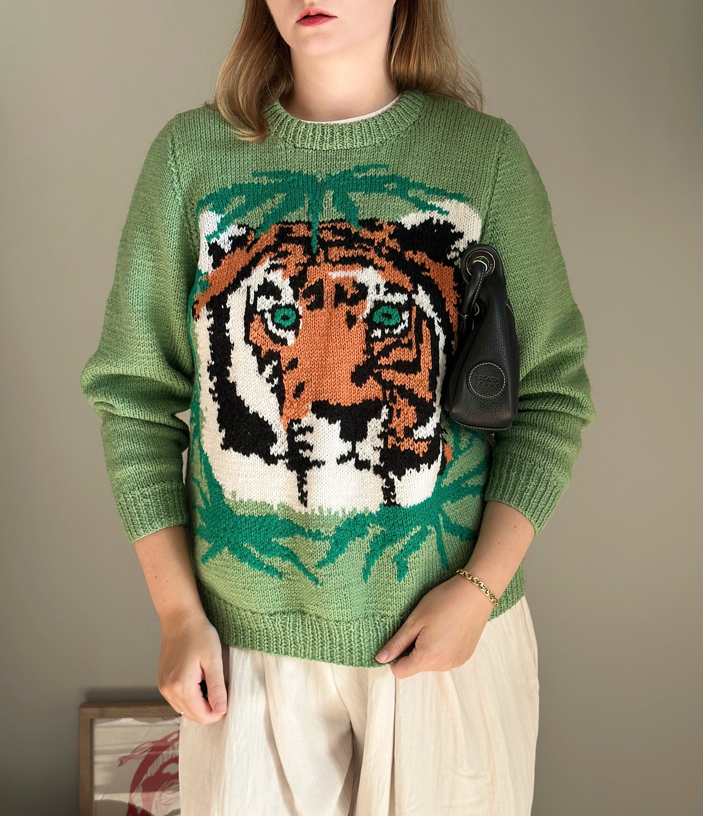 Amazing vintage green knit sweater with tiger