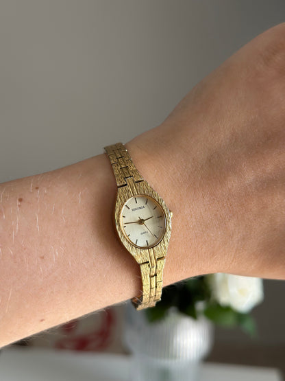Amazing vintage Sekonda watch with timeless design (late 80s)