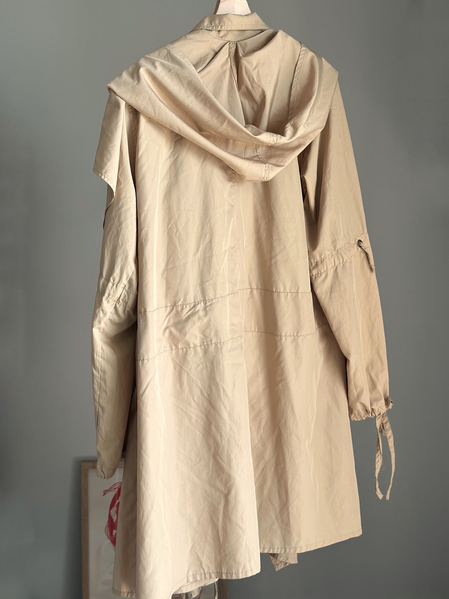 Statement beige trench coat