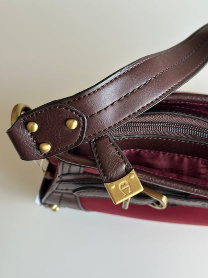 Amazing vintage Etienne Aigner shoulder bag