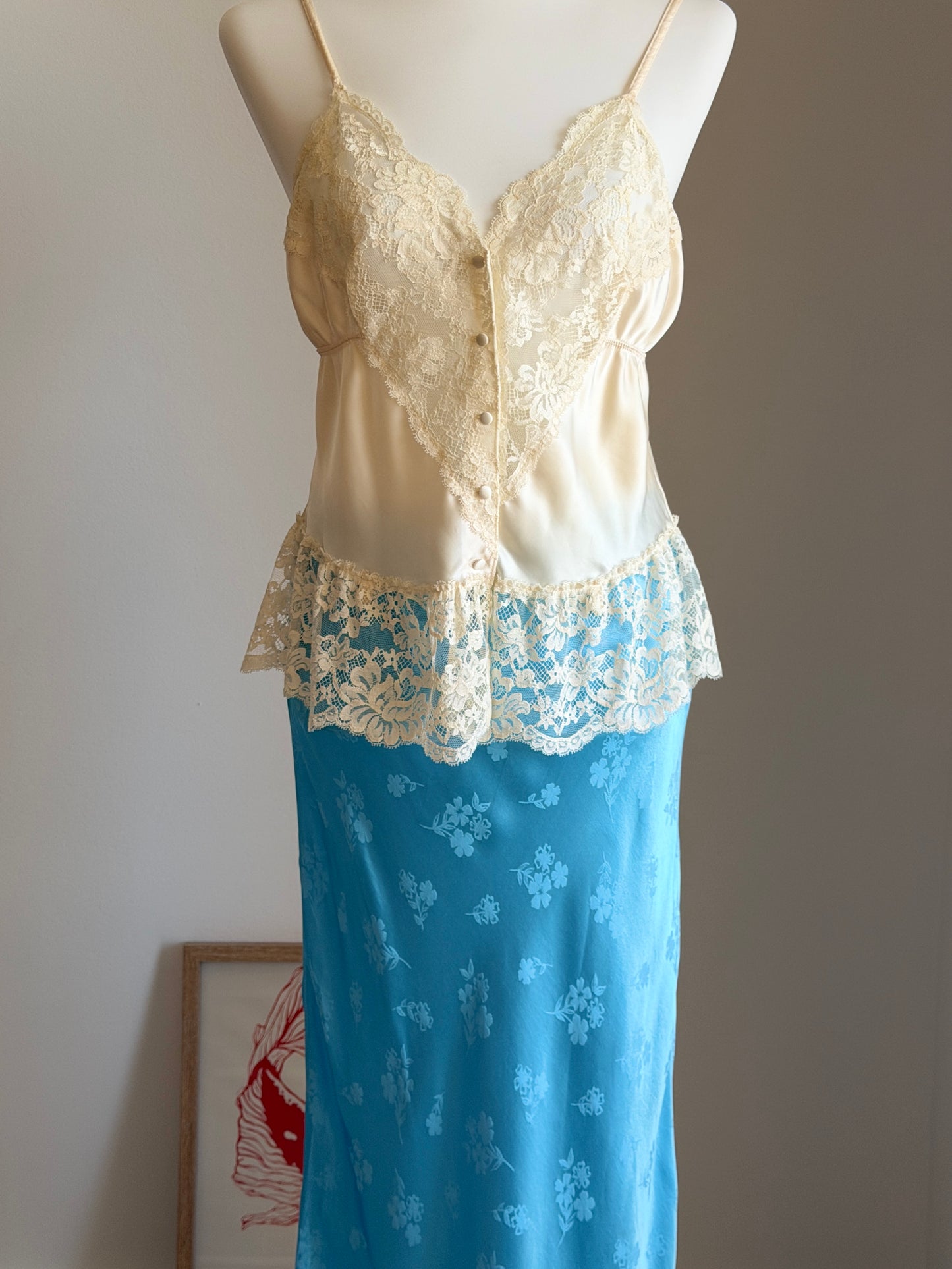 Stunning bias-cut midi/maxi viscose skirt