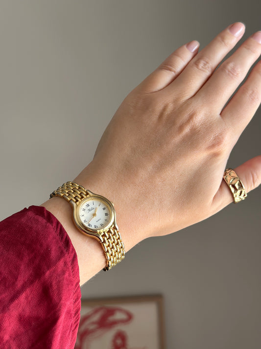 Beautiful vintage Kelia watch with classic design