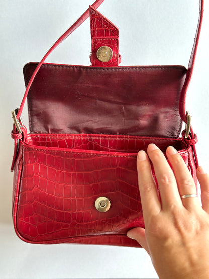 Beautiful vintage small red bag