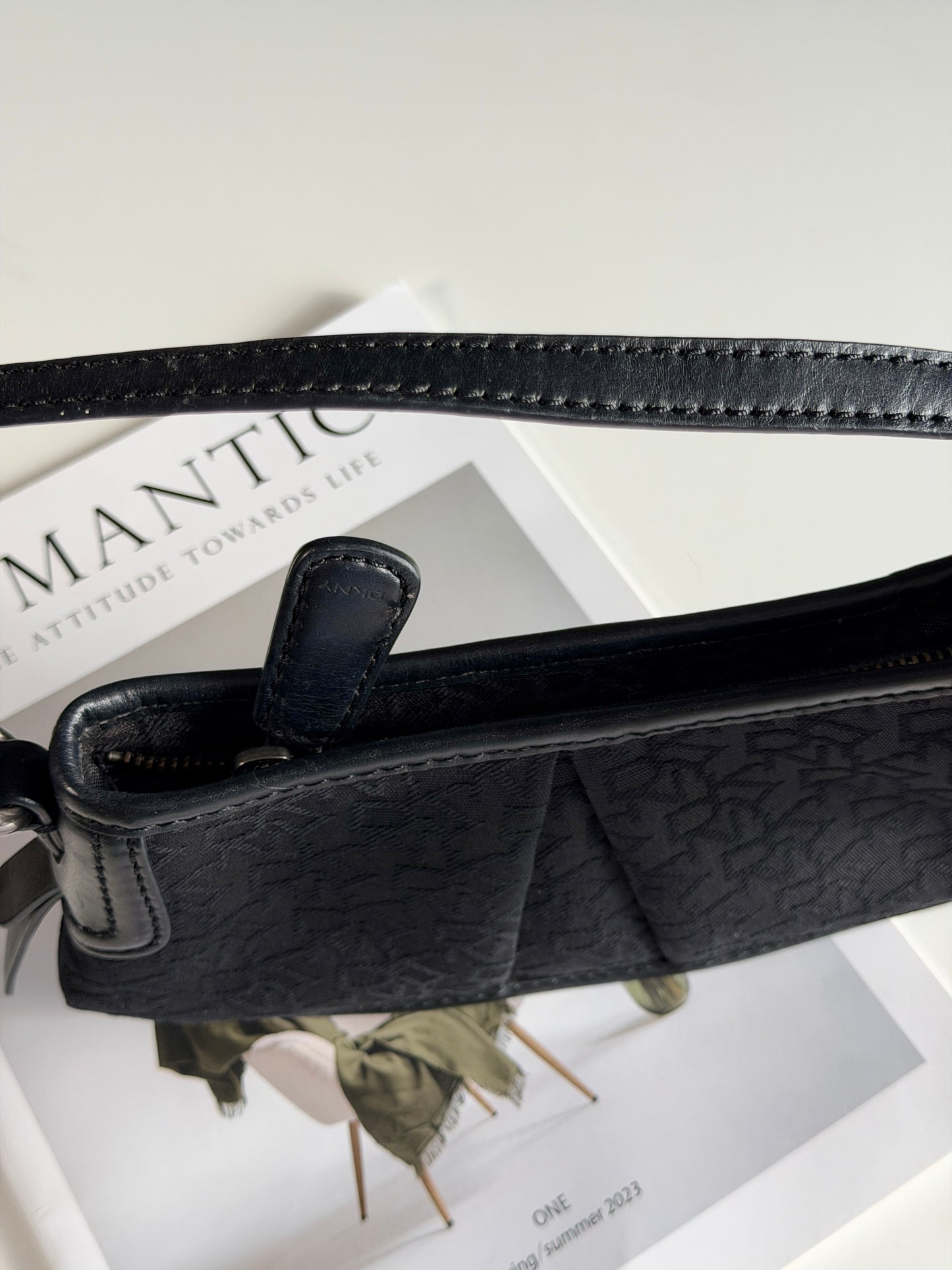 Beautiful vintage DKNY baguette black bag