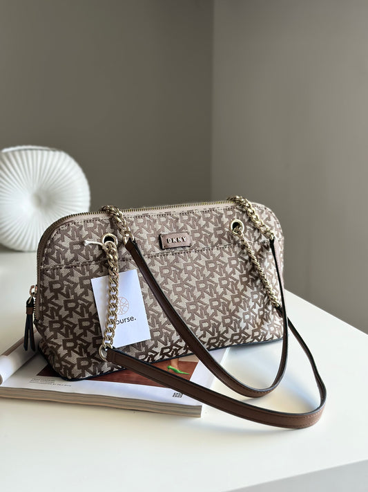 Timeless DKNY shoulder bag