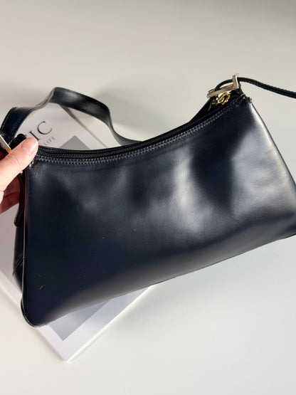 Classic vintage leather bag (made in Italy)