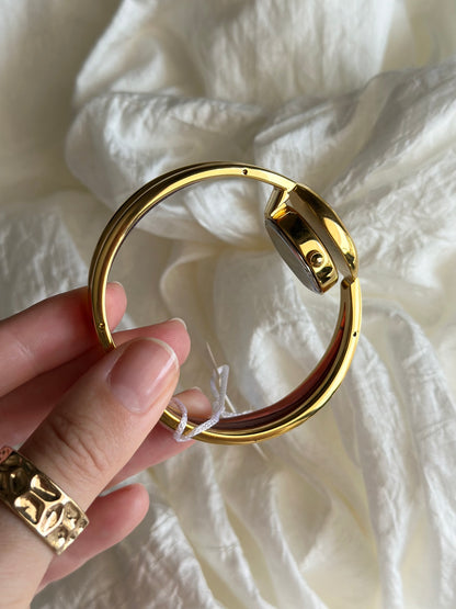 Wonderful vintage watch from Ledfort with hidden dial