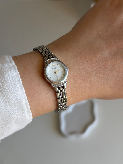 Beautiful silver-tone watch Citron
