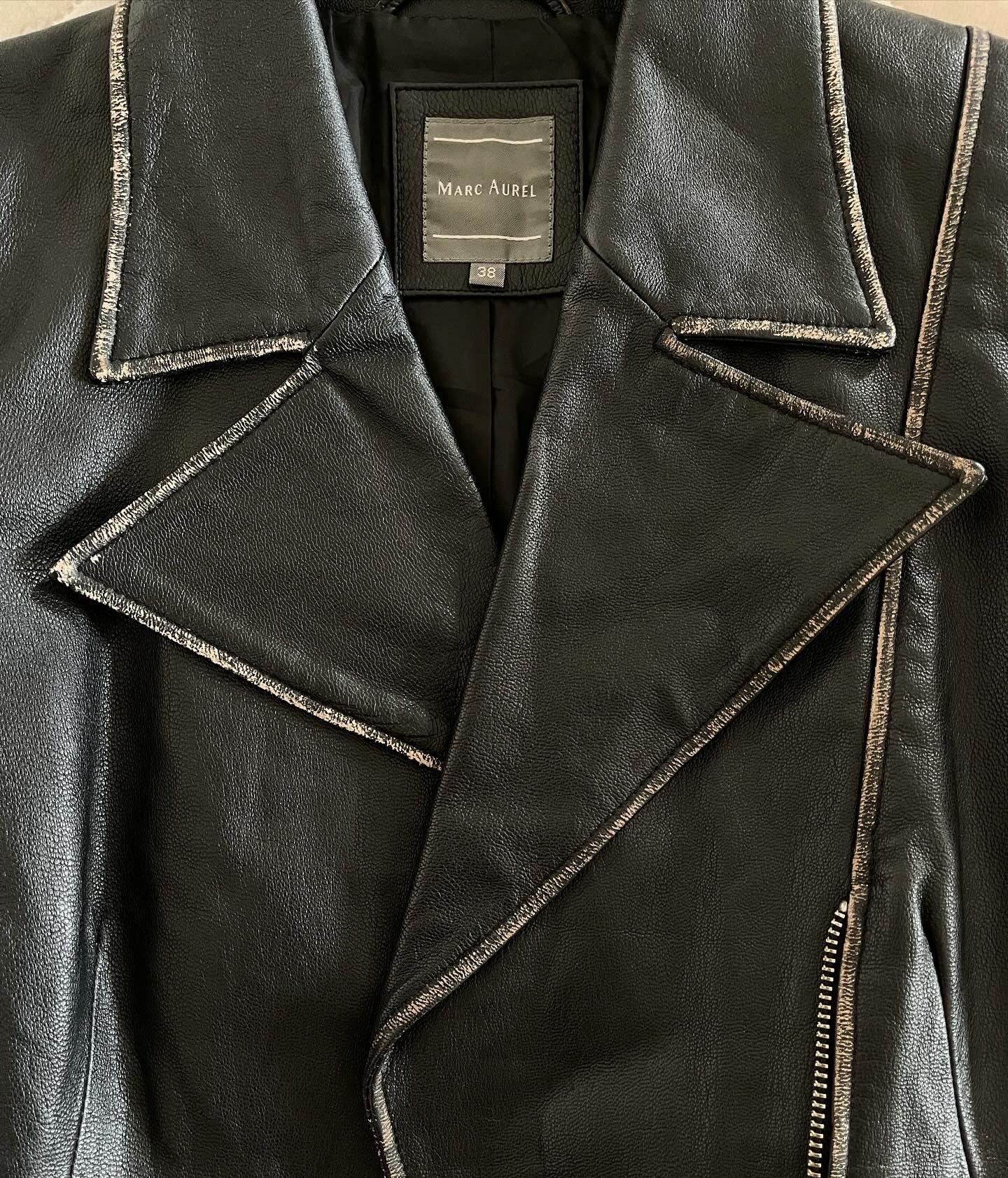 Stunning vintage distressed leather jacket Marc Aurel