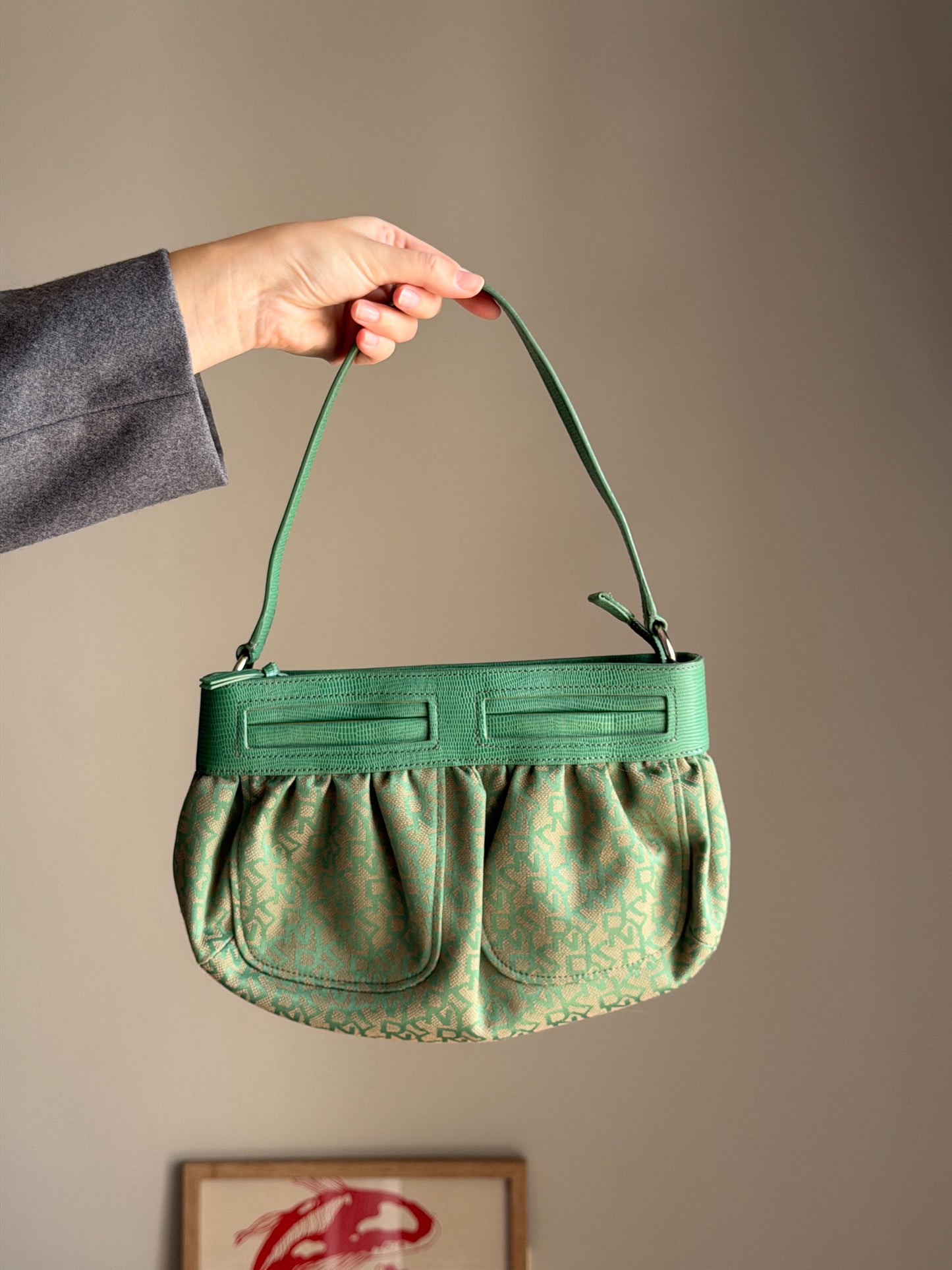 Amazing vintage DKNY shoulder bag in green colour