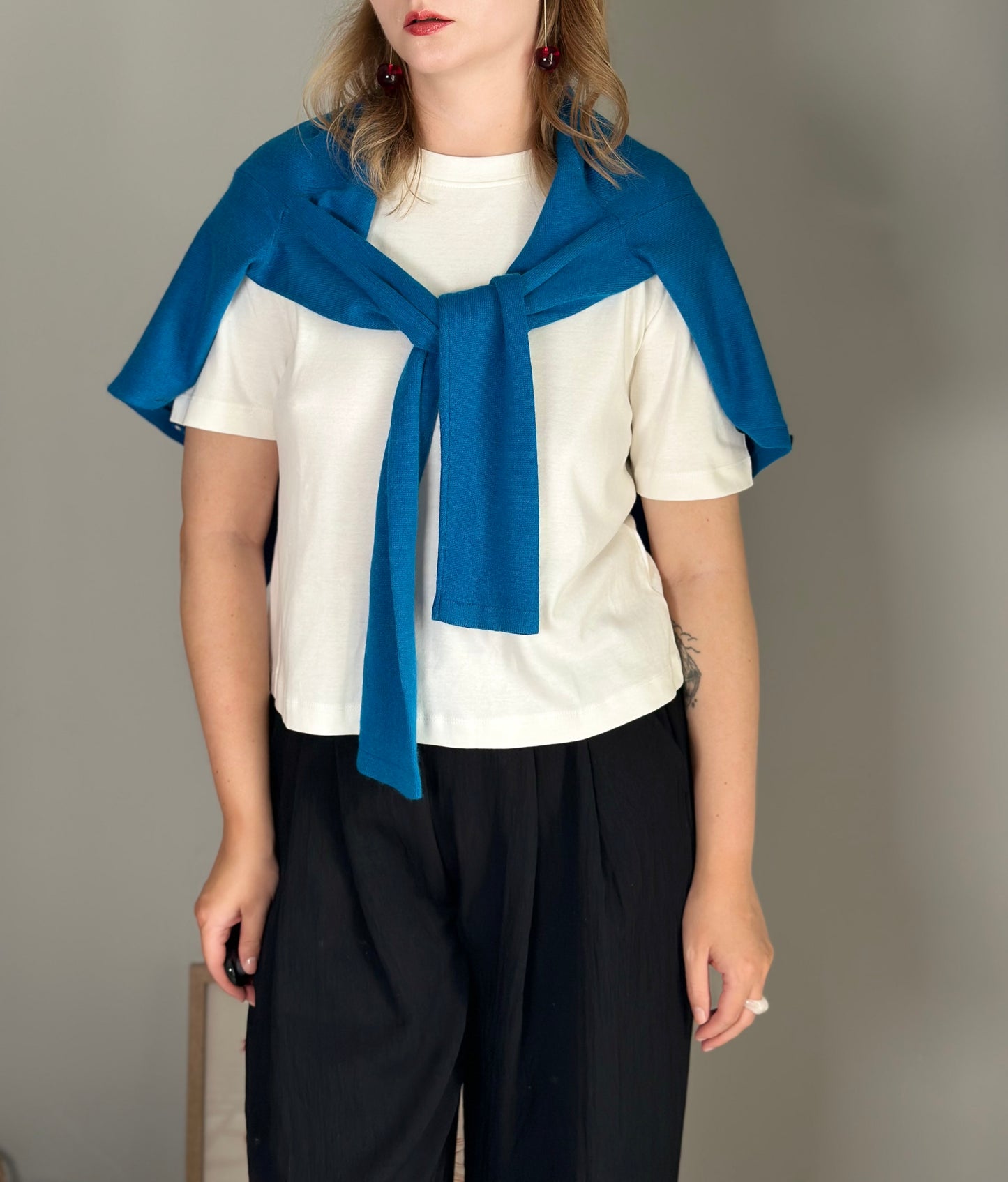 Striking vintage blue silk/cashmere cardigan