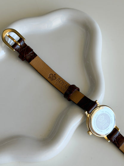Classic vintage watch with leather strap