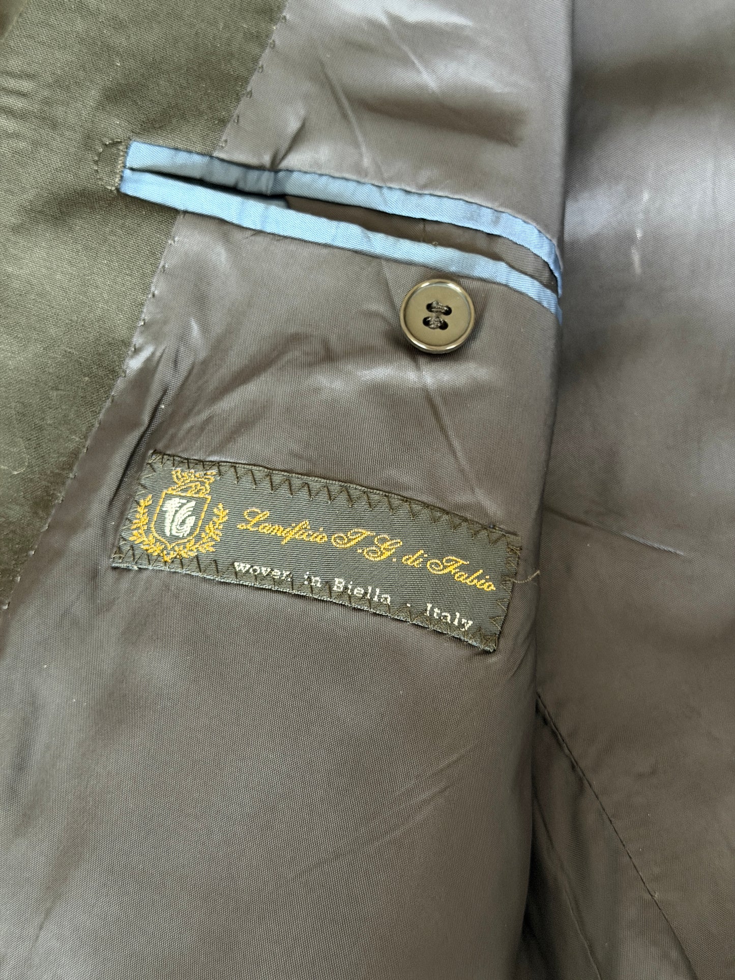 Sophisticated vintage black blazer with rhinestones