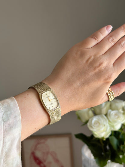 Vintage Lucien Piccard Dufonte watch with gold-tone mesh bracelet