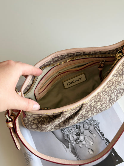 Stunning vintage DKNY beige monogram bag