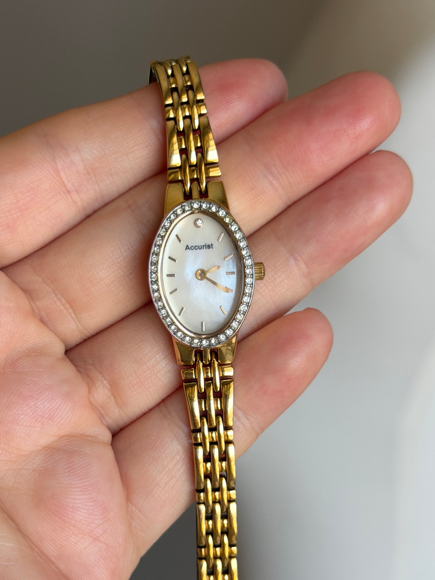 Amazing vintage gold-tone watch Accurist with crystals