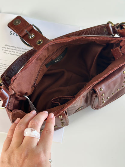 Leather shoulder bag in rich brown colour