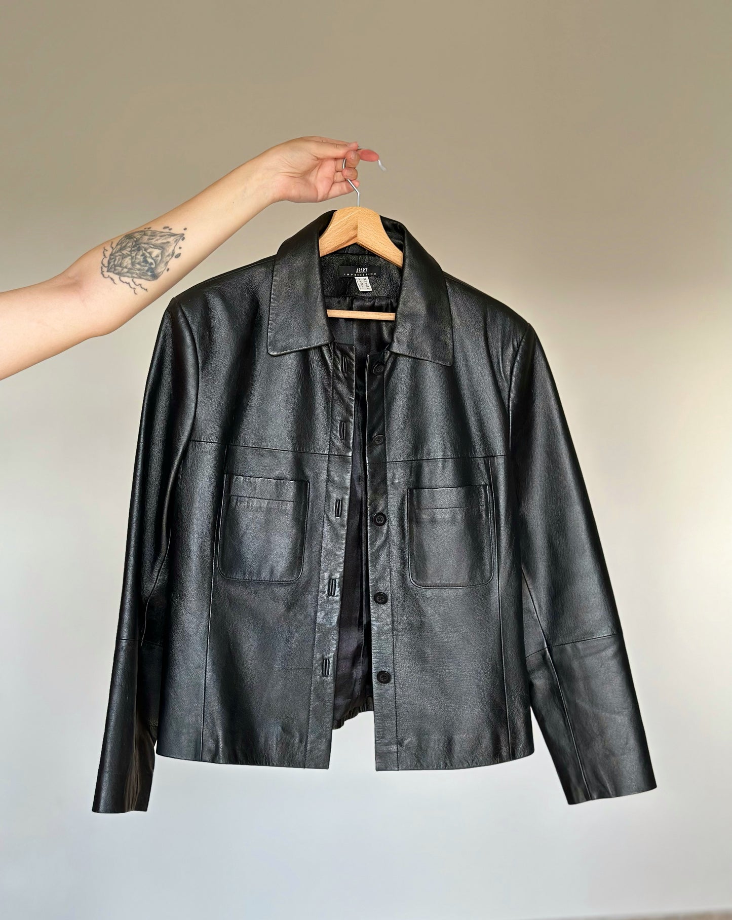 Stunning vintage minimalistic leather jacket