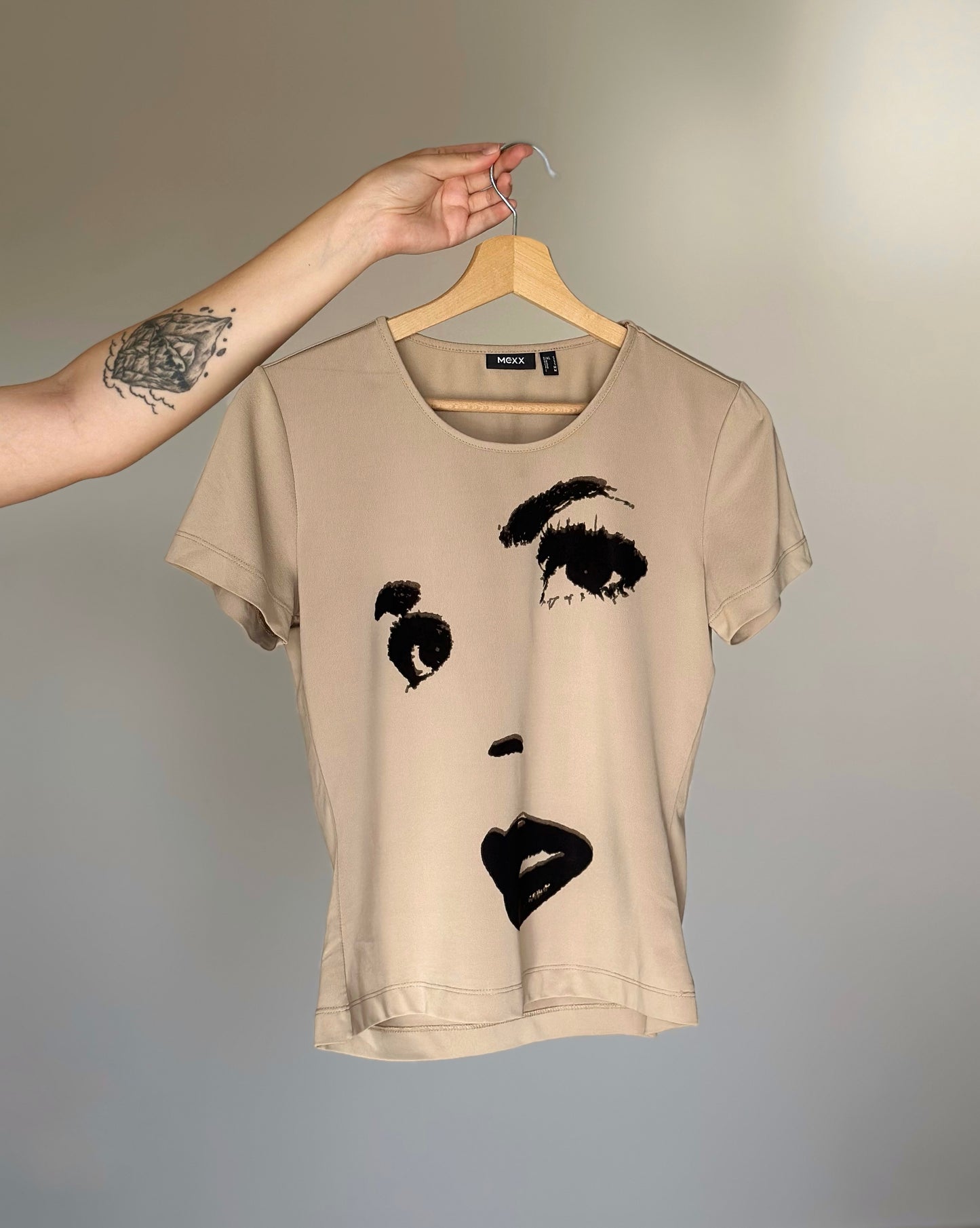 Stunning vintage T-shirt Mexx