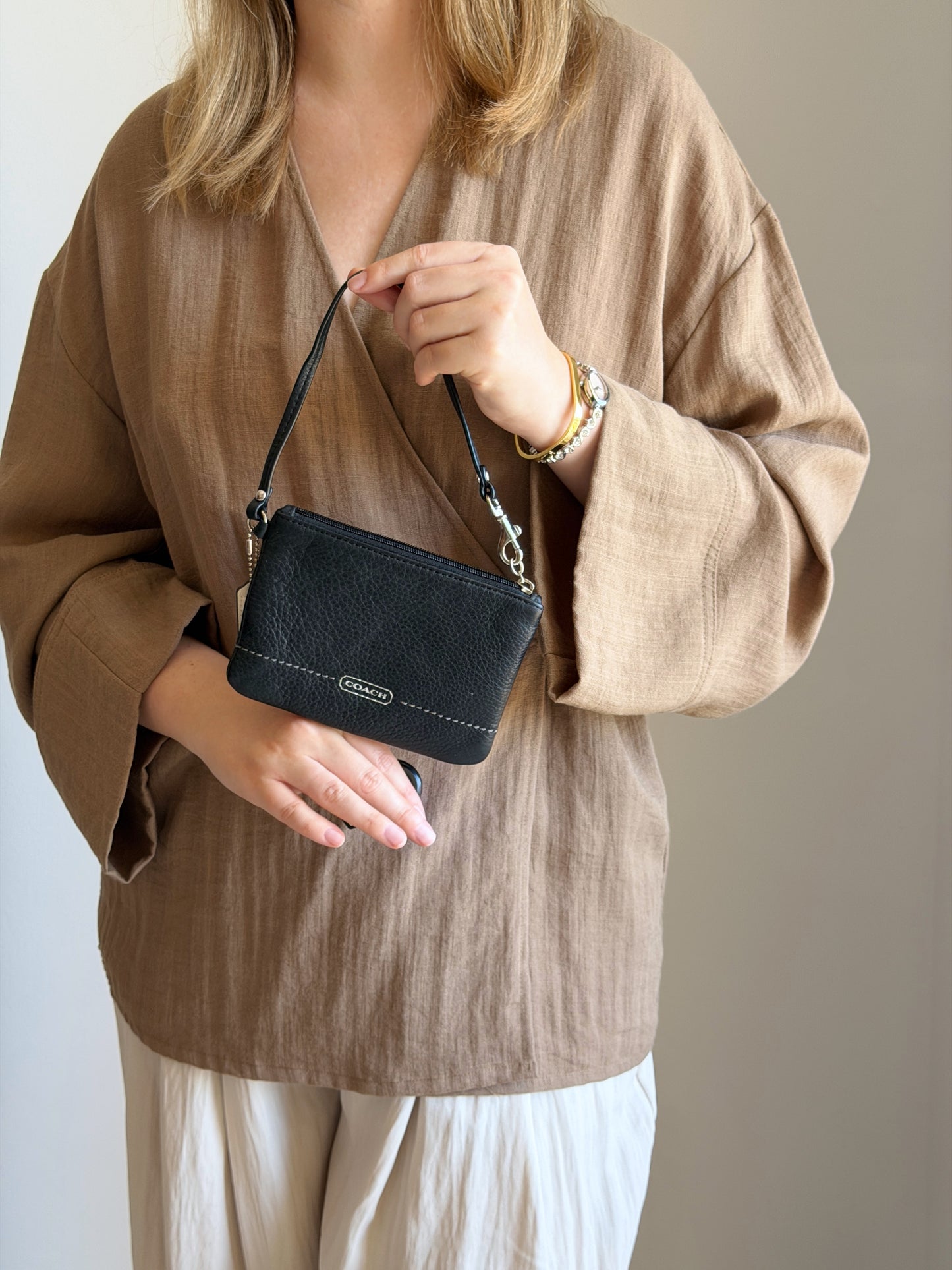 Vintage Coach leather wristlet