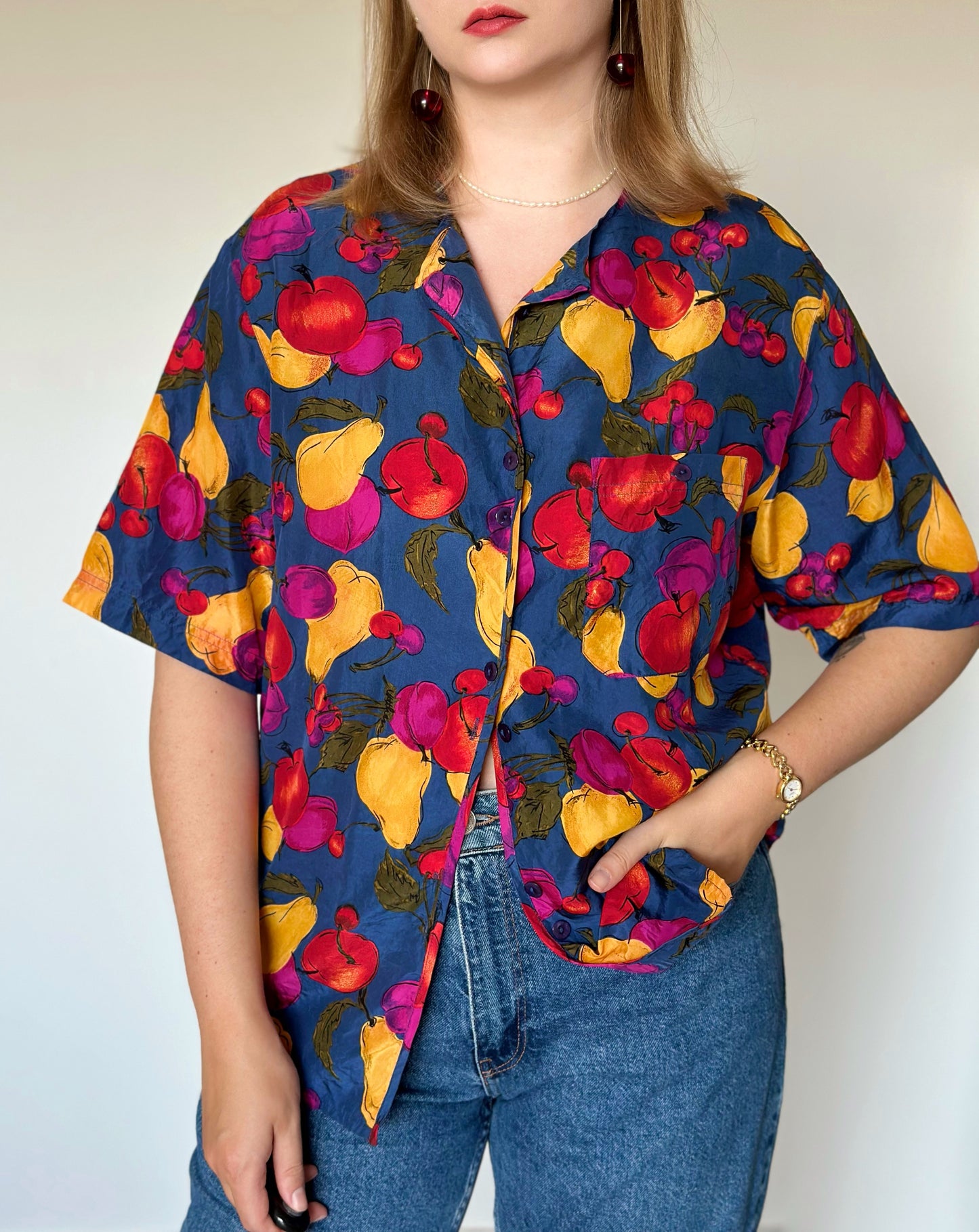 Vintage silk blouse 🍒