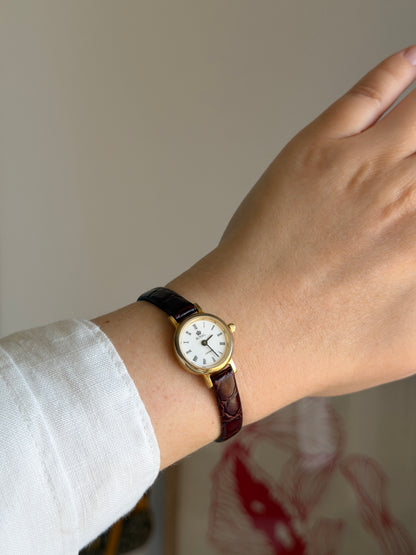 Classic vintage watch with leather strap