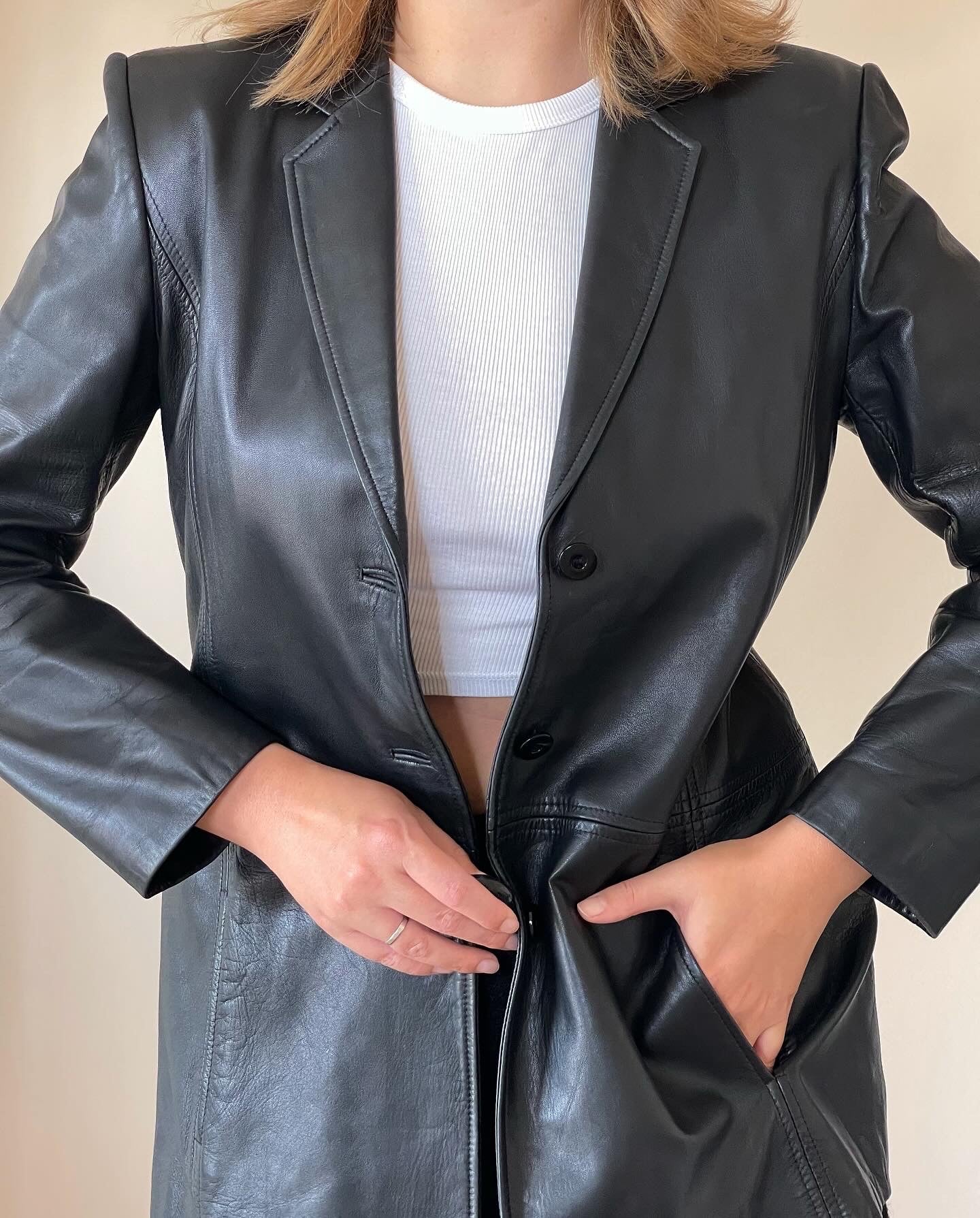 Ideal minimalistic vintage leather blazer Jaeger