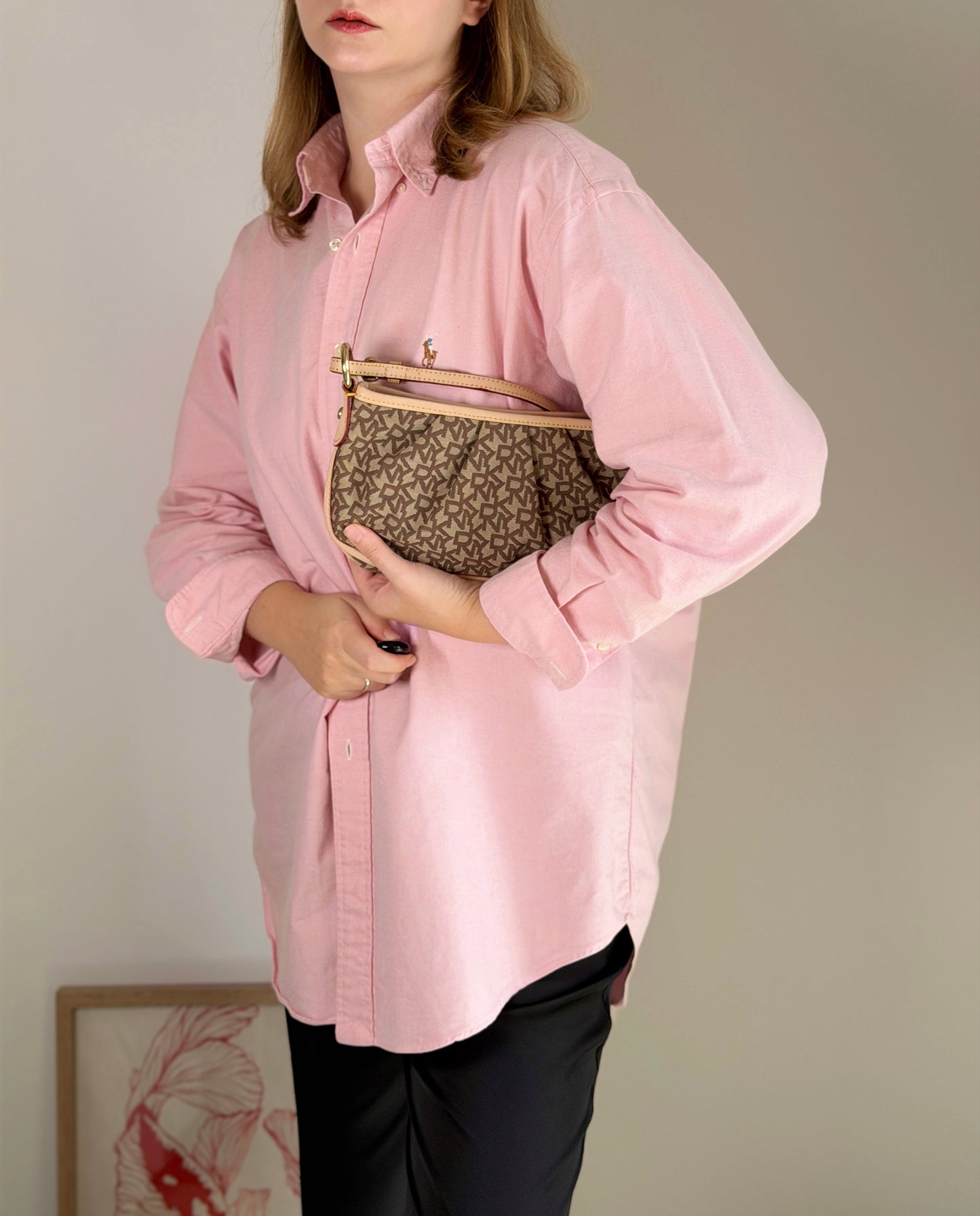 Charming vintage DKNY baguette bag in beige canvas