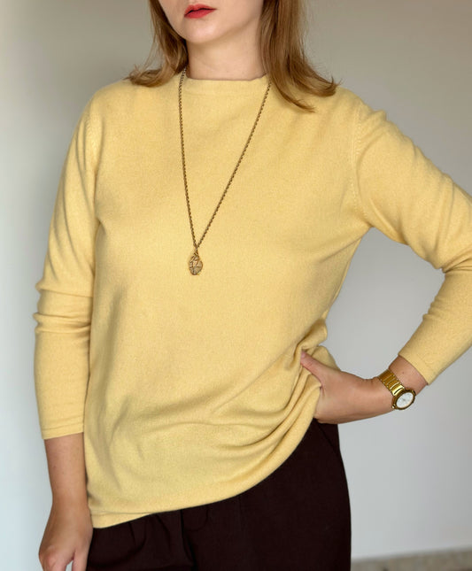 Stunning vintage cashmere yellow jumper