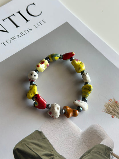 Vintage bracelet with colourful hand-painted ceramic beads