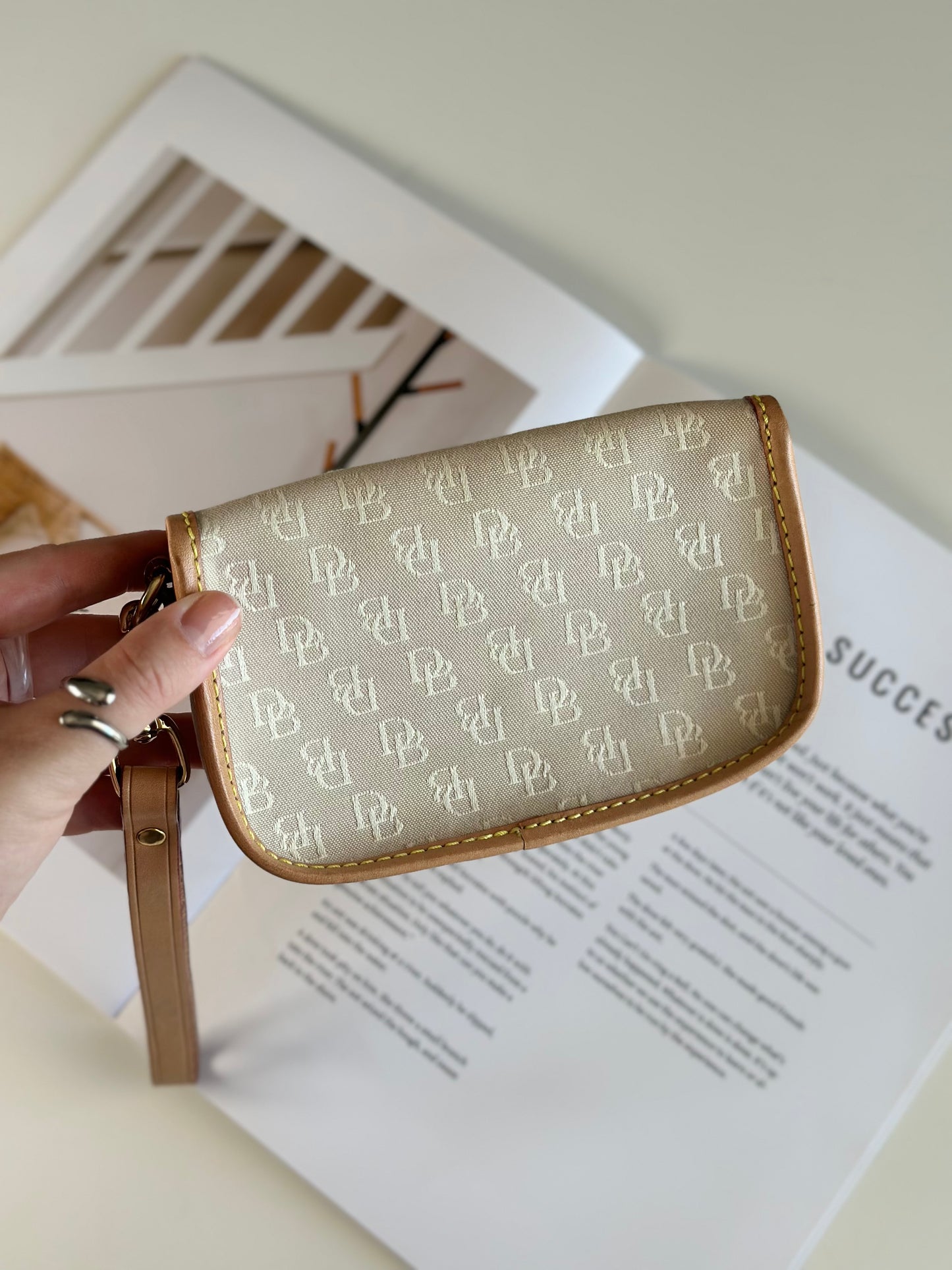 Charming vintage Dooney & Bourke pouch