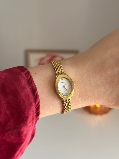 Charming vintage Sekonda quartz watch