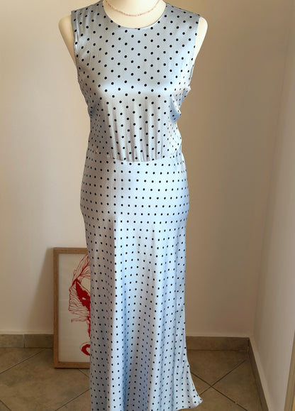 Elegant midi blue dress with polka dots