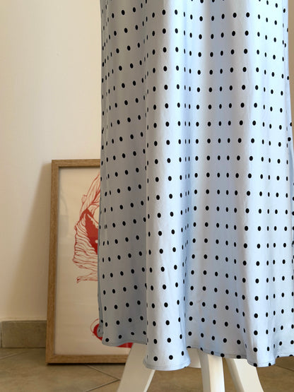 Elegant midi blue dress with polka dots