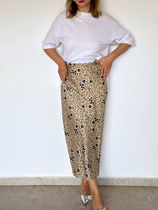 Stunning vintage long skirt Sisley