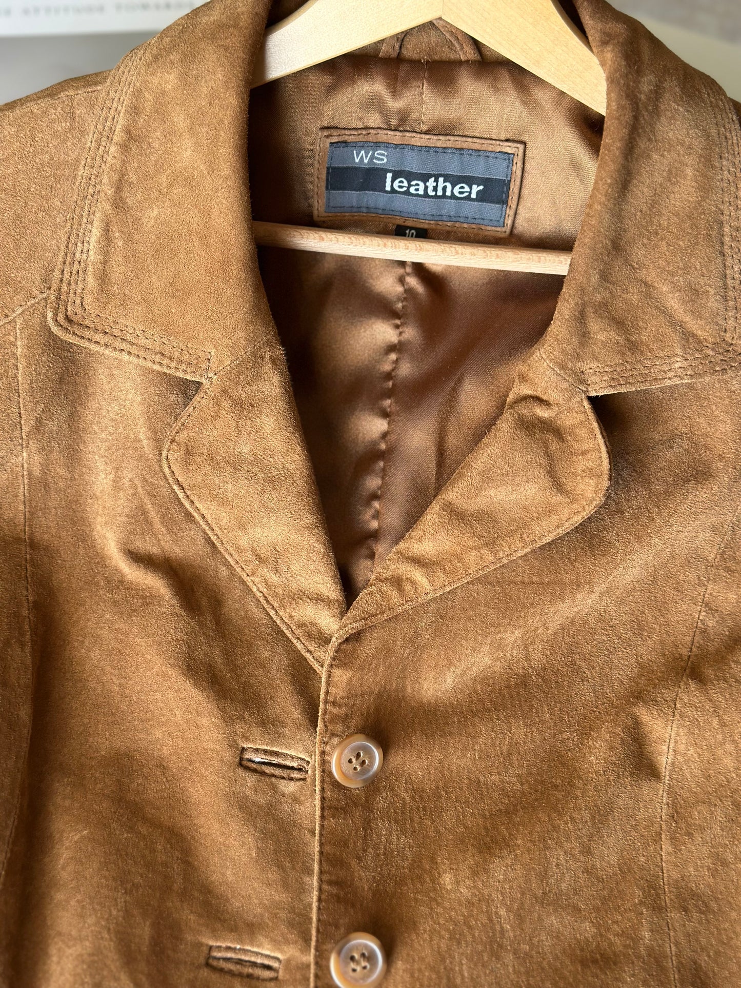 Beautiful vintage soft suede blazer