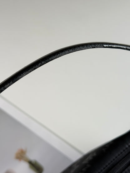 Classic vintage DKNY black shoulder bag