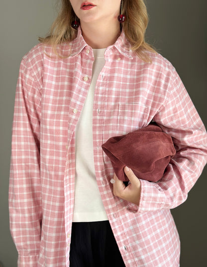 Charming pink and white checkered shirt