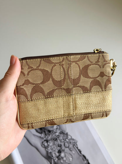Vintage Coach mini wristlet