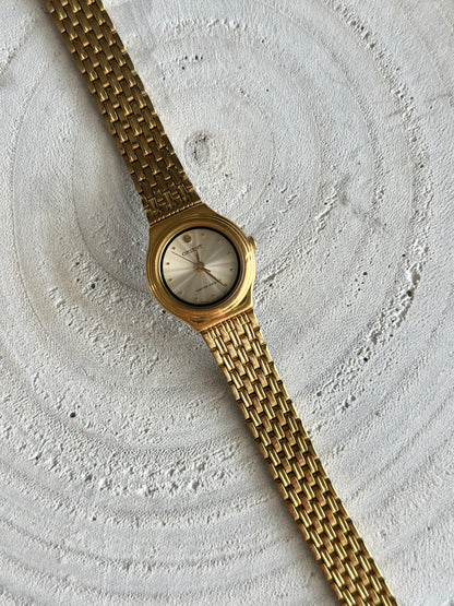 Elegant vintage quartz watch Orient