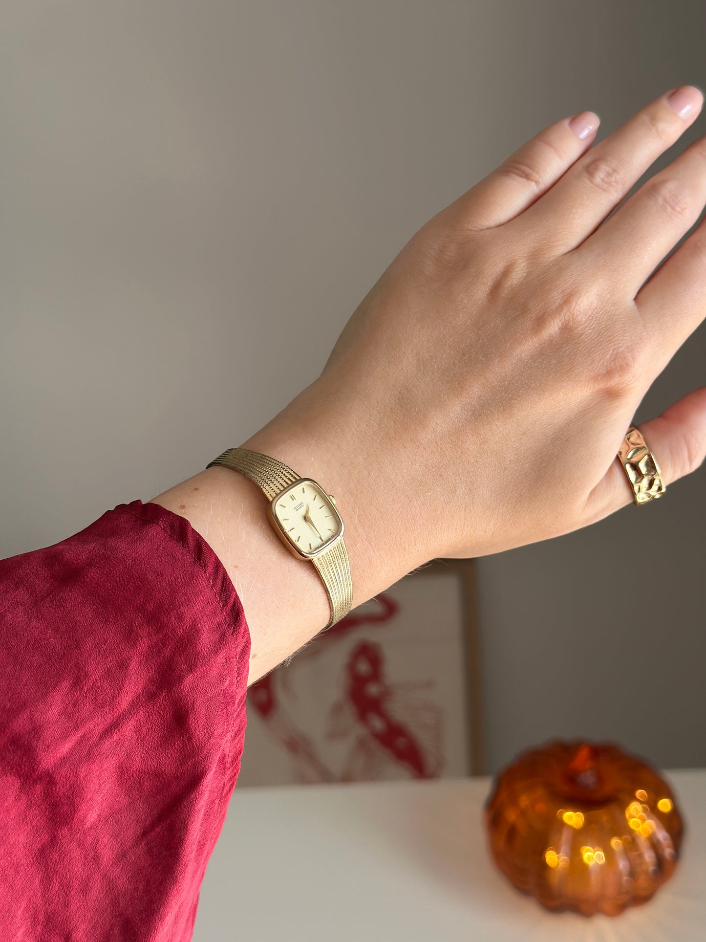 Timeless vintage gold-tone watch Citizen