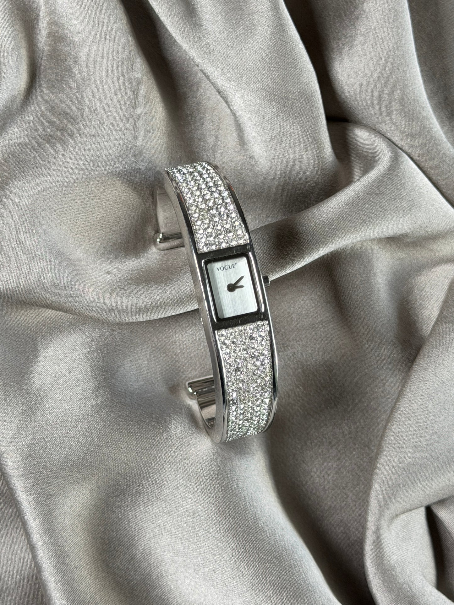 Charming vintage Vogue bangle sparkling watch