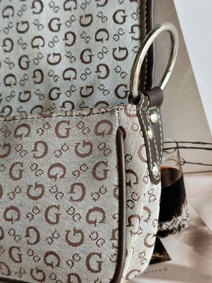 Vintage beige/brown monogram baguette bag Guess